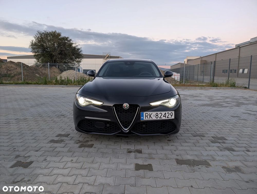 Alfa Romeo Giulia - 23