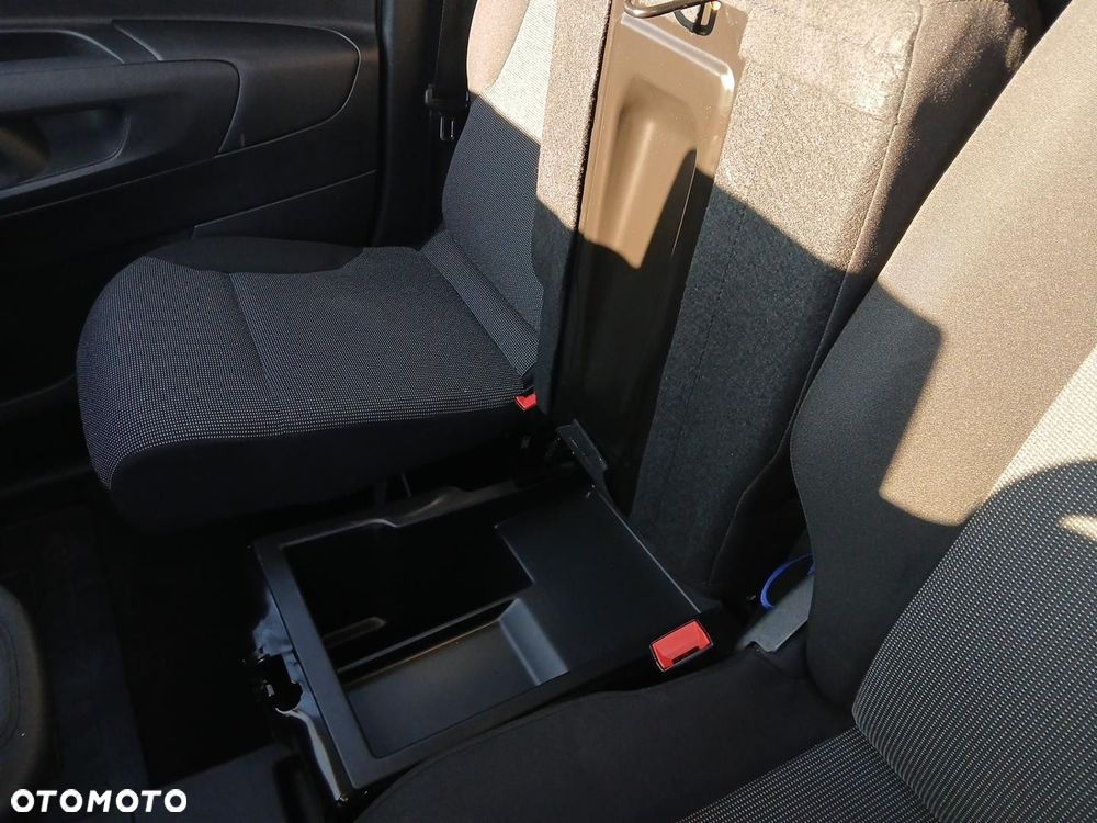 Toyota PROACE CITY - 32