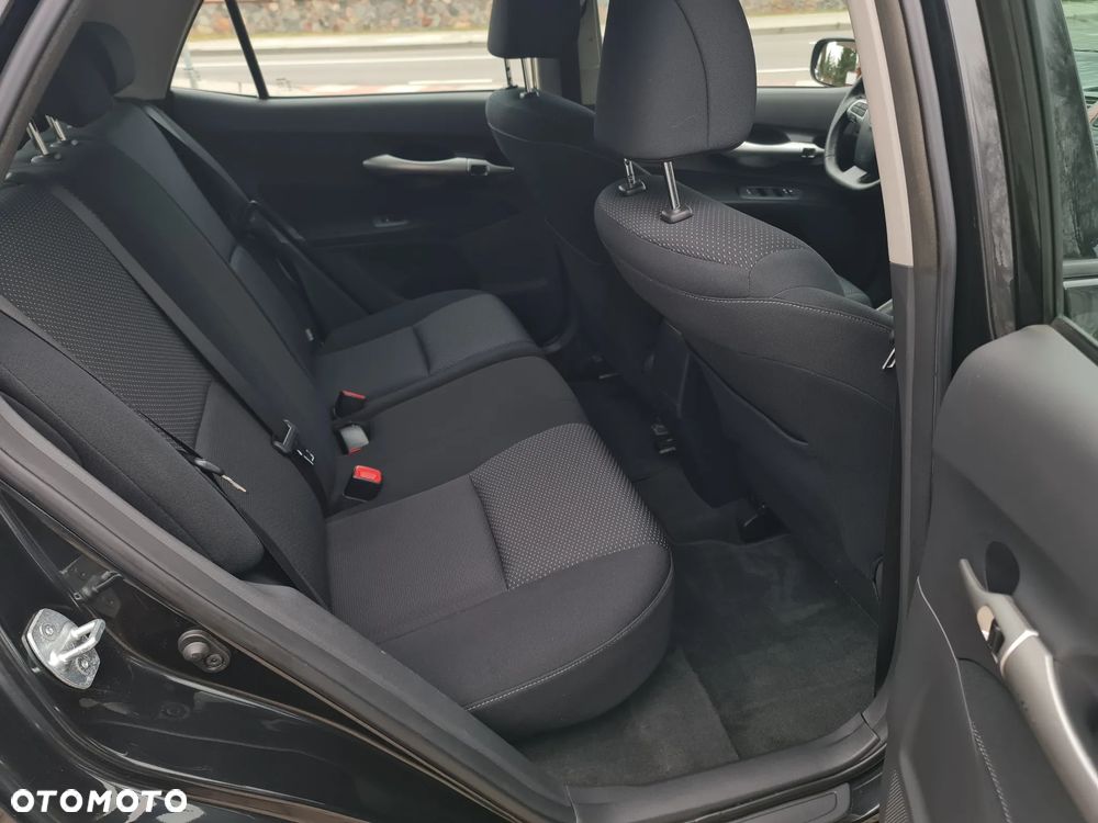 Toyota Auris 1.33 VVT-i Life - 21