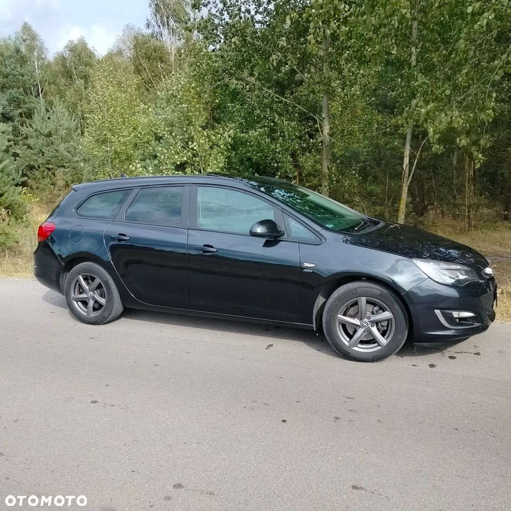 Opel Astra - 4