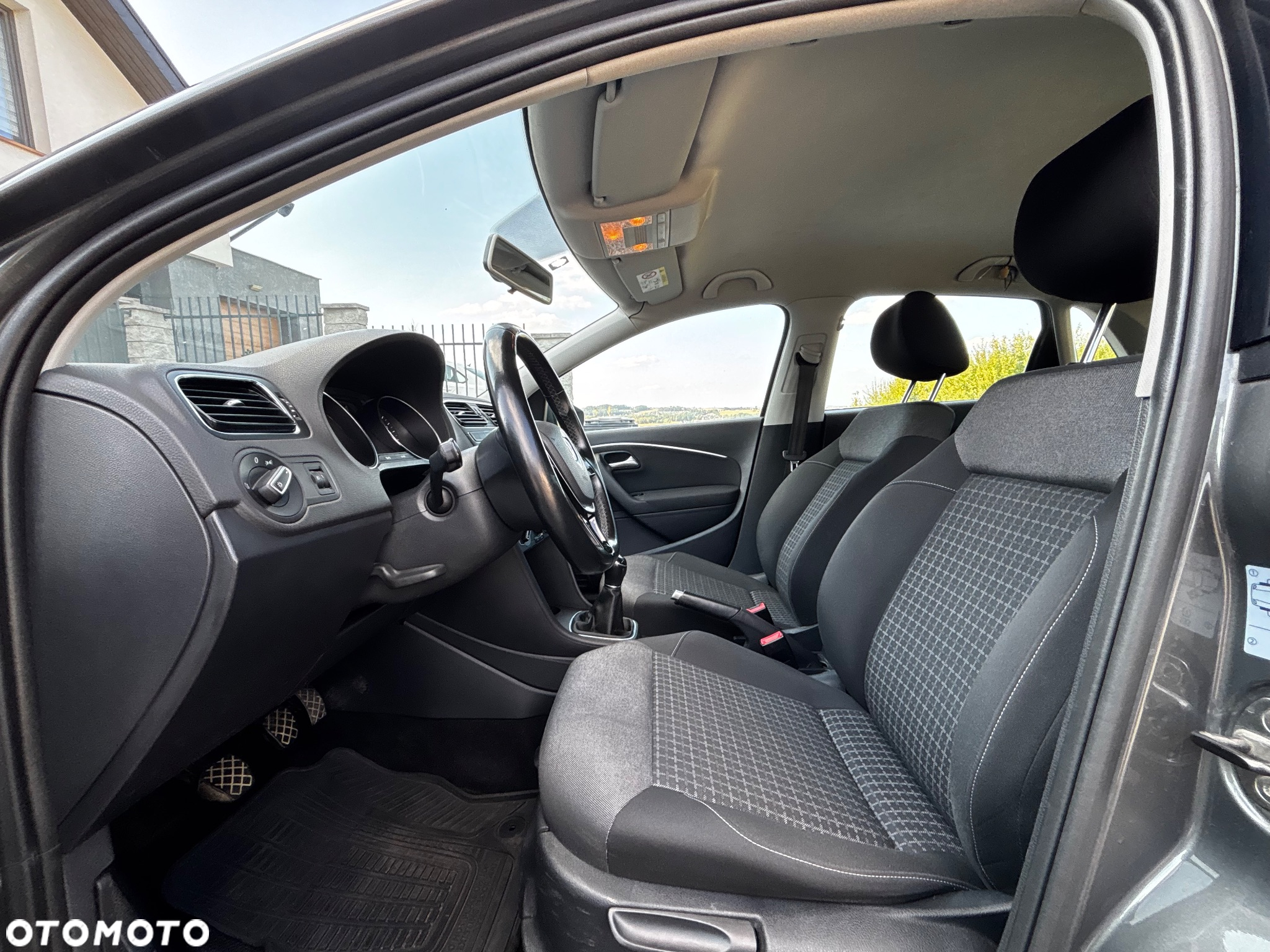 Volkswagen Polo 1.2 TSI BMT Fresh Perfectline - 27
