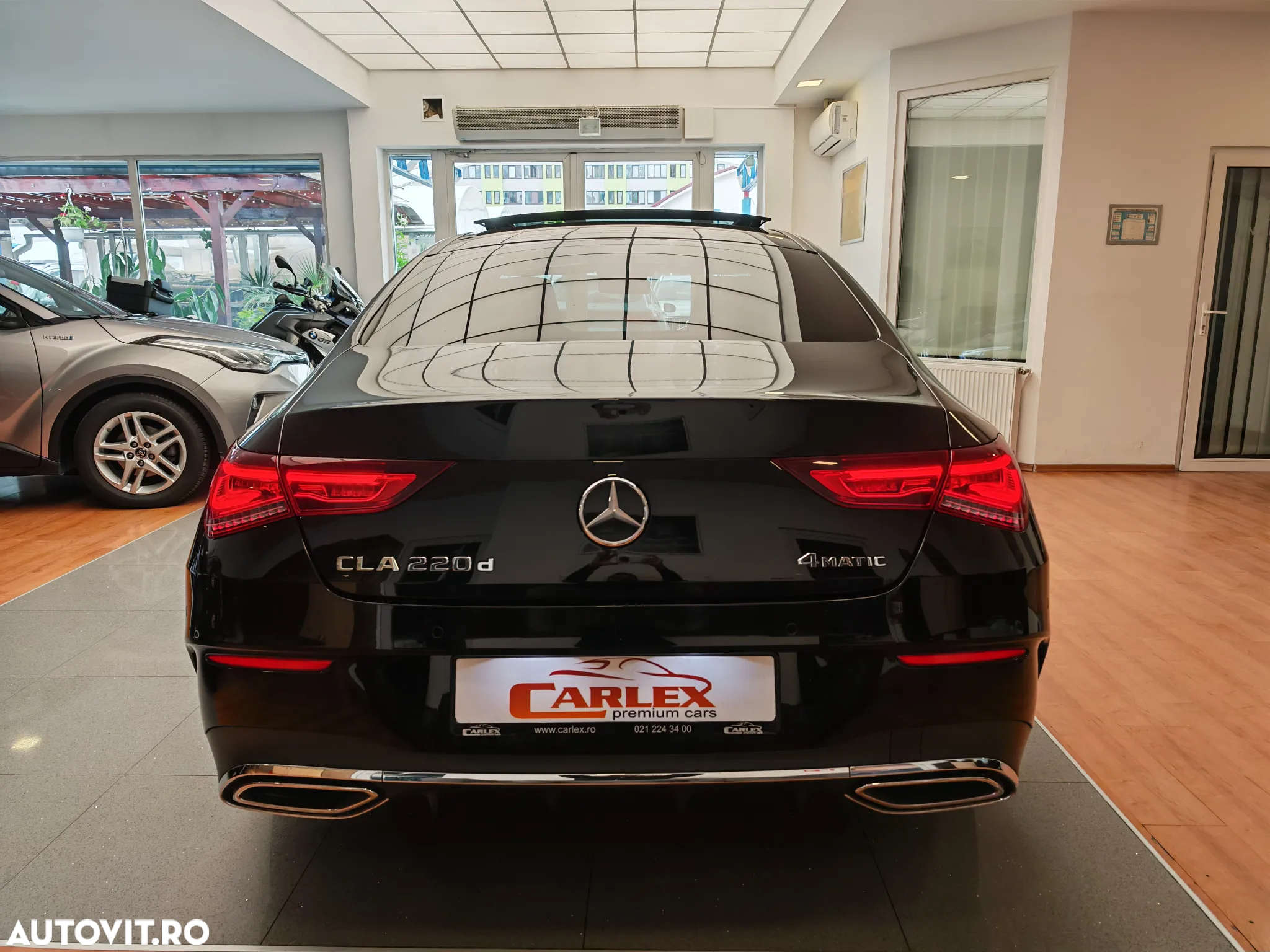 Mercedes-Benz CLA 220 d 4MATIC Coupe Aut. - 33