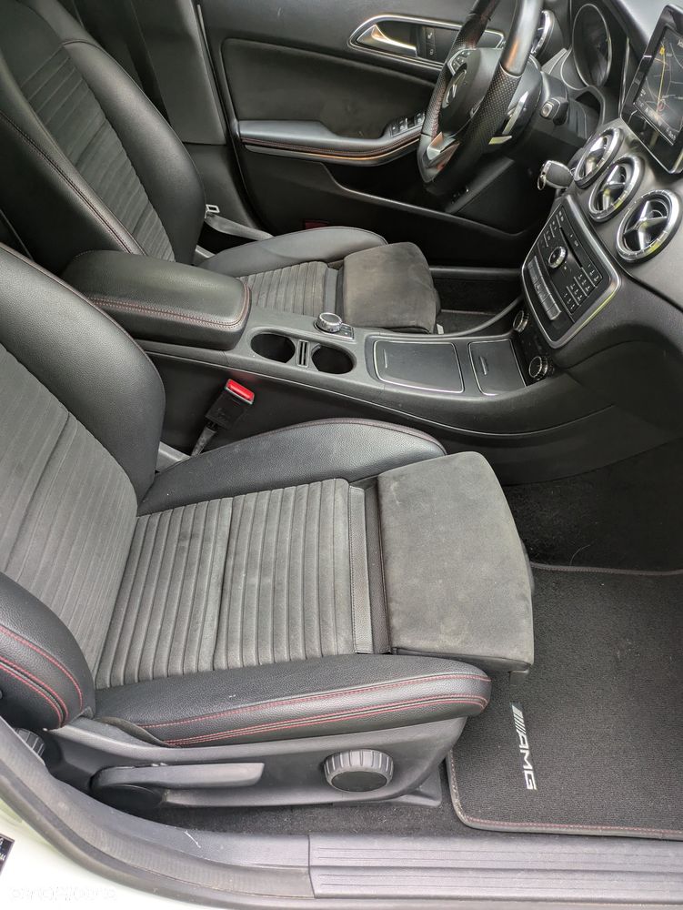 Mercedes-Benz CLA 200 (CDI) d 7G-DCT AMG Line - 22
