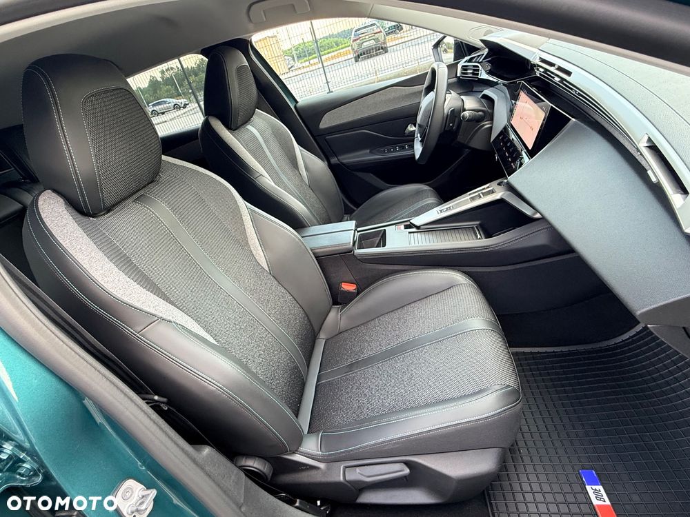 Peugeot 308 1.5 BlueHDi Style S&S EAT8 - 24