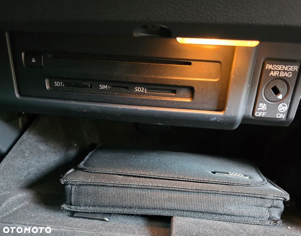 Audi A4 ver-2-0-tfsi-ultra-design-s-tronic - 23