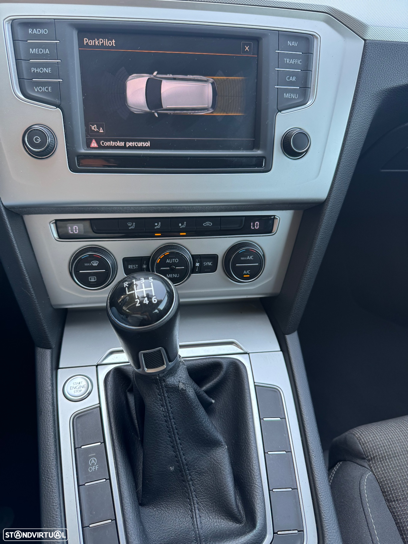 VW Passat Variant 2.0 TDi Confortline - 18