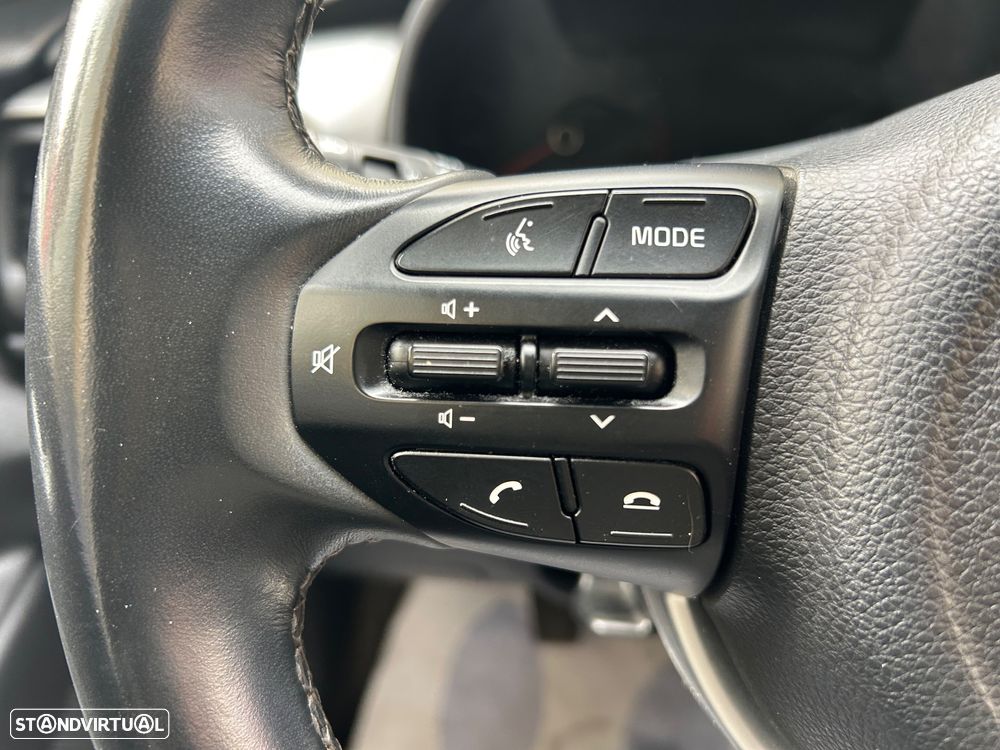 Kia Stonic 1.2 Dynamic - 28