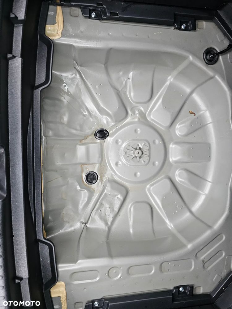 Toyota Yaris Cross Hybrid 1.5 Comfort - 25