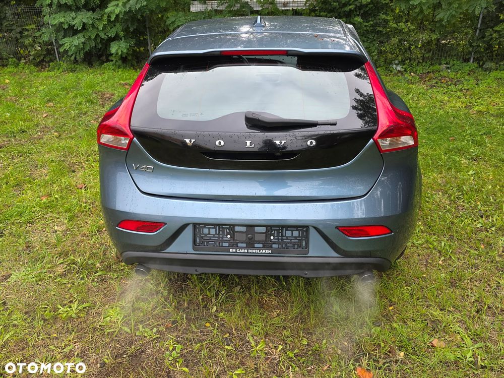 Volvo V40 T3 Kinetic - 4