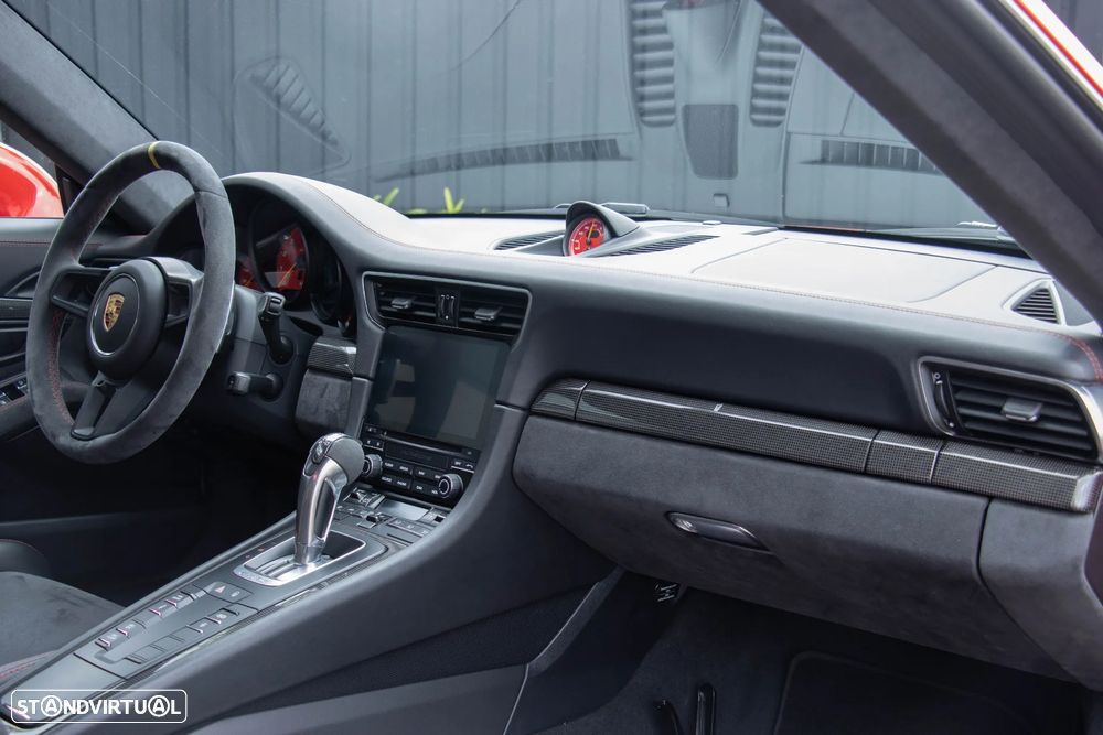 Porsche 911 (991) GT3 RS PDK - 37