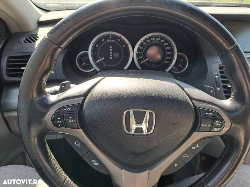 Honda Accord 2.2i-DTEC Automatik Executive - 9