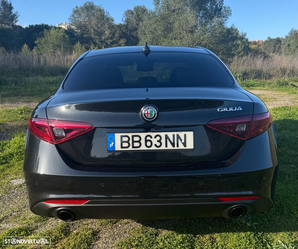 Alfa Romeo Giulia 2.2 D Sprint AT8 - 5