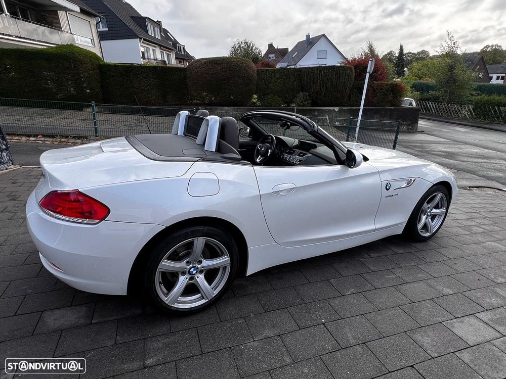 BMW Z4 sDrive20i - 19