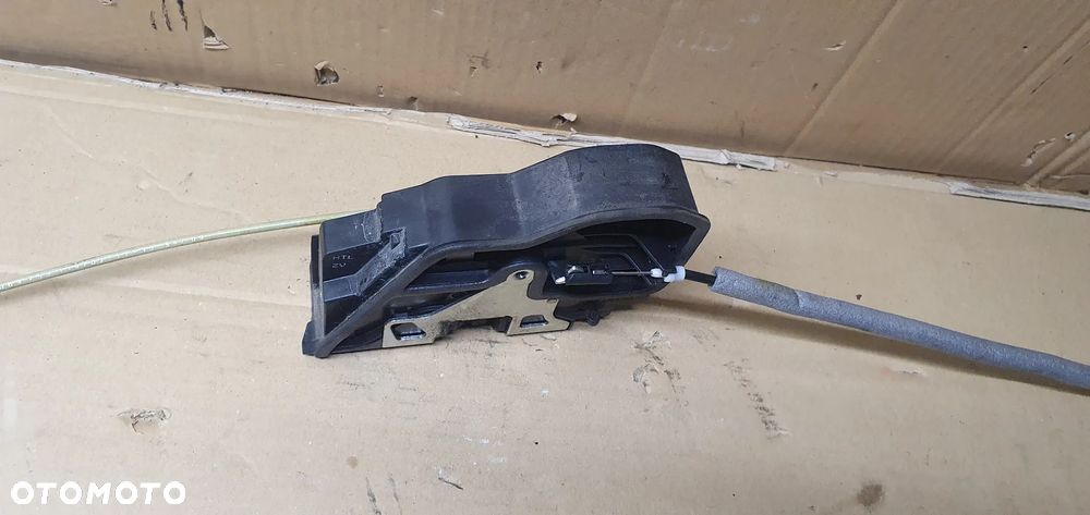 Zamek drzwi lewy tył tylny lewy BMW I E87 7229459 - 4