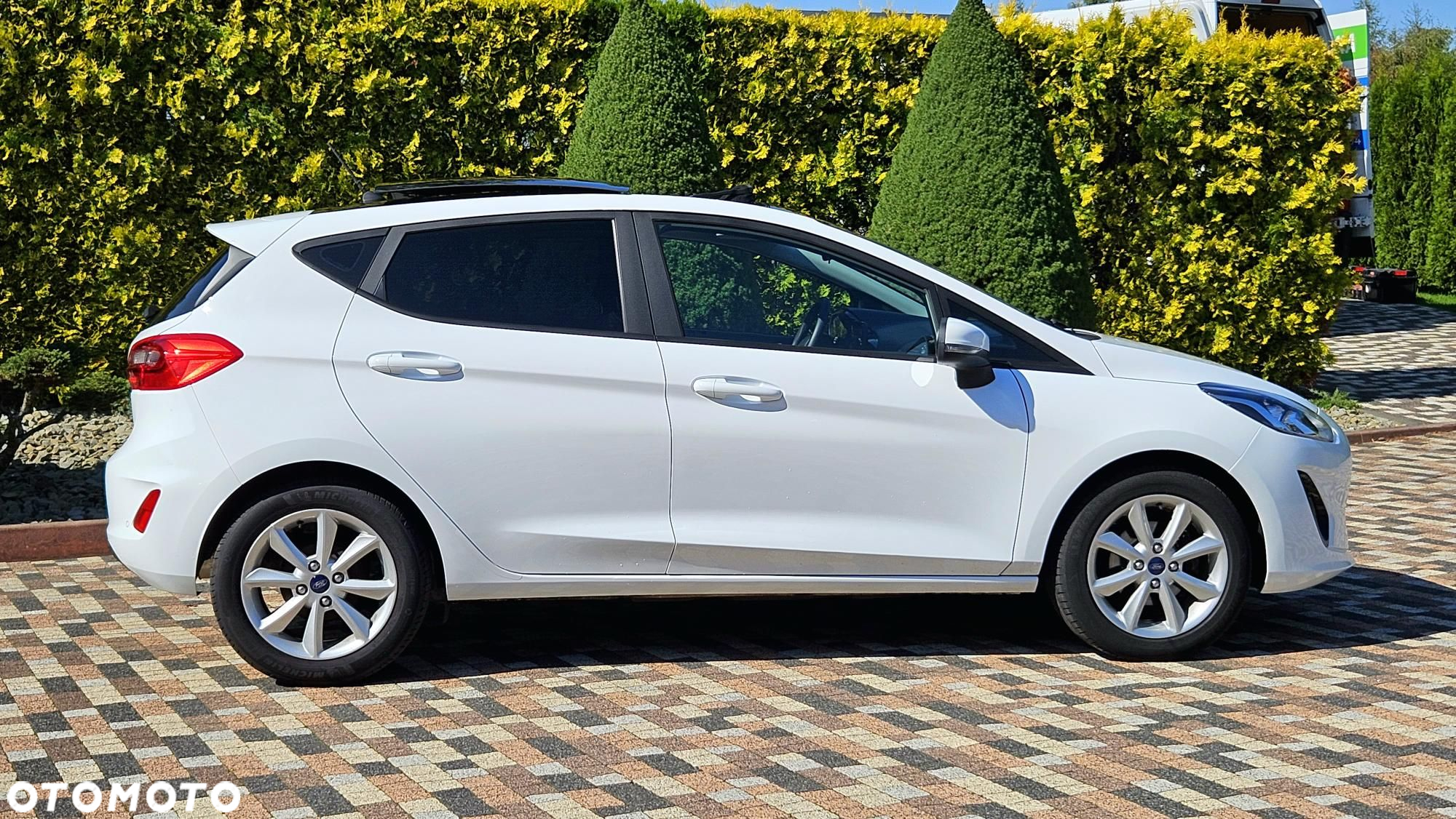 Ford Fiesta - 11