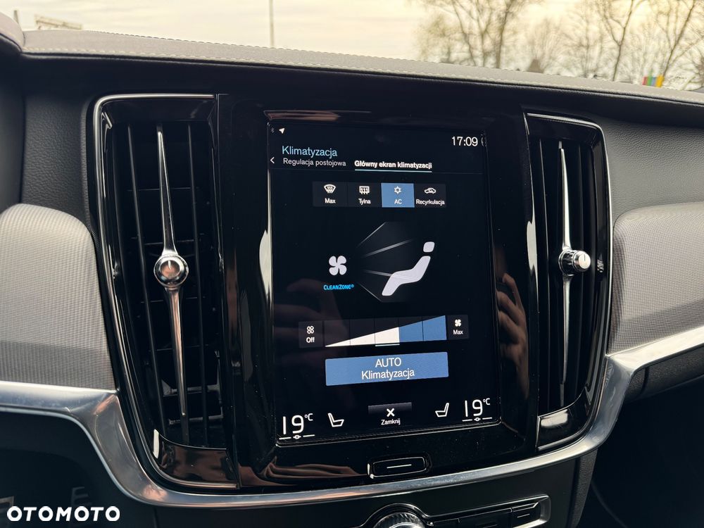 Volvo V90 T8 Twin Engine AWD Inscription - 22