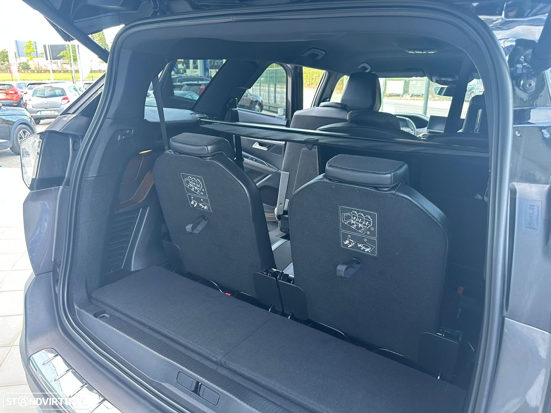 Peugeot 5008 1.5 BlueHDi GT Pack EAT8 - 27