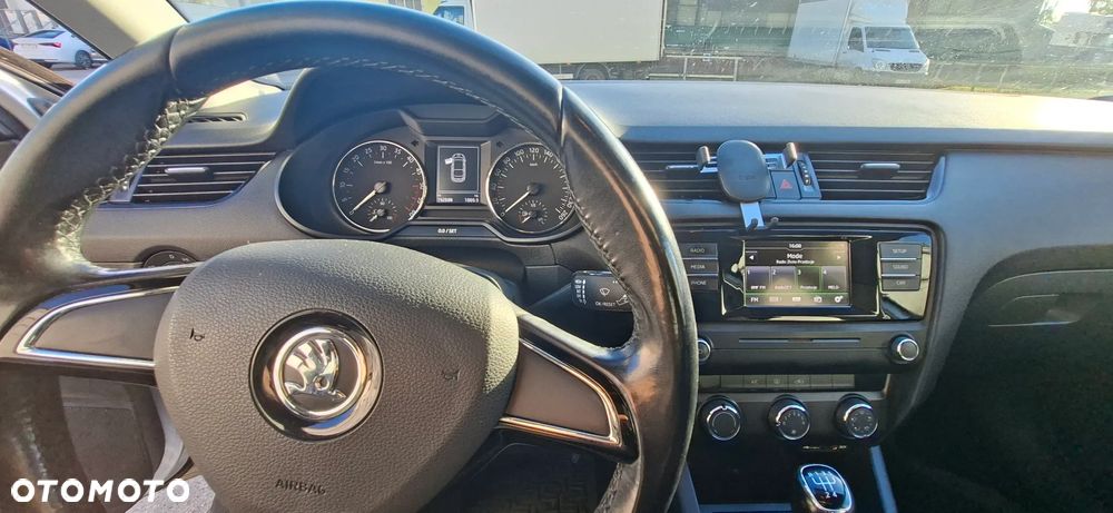Skoda Octavia 1.6 TDI Active - 5