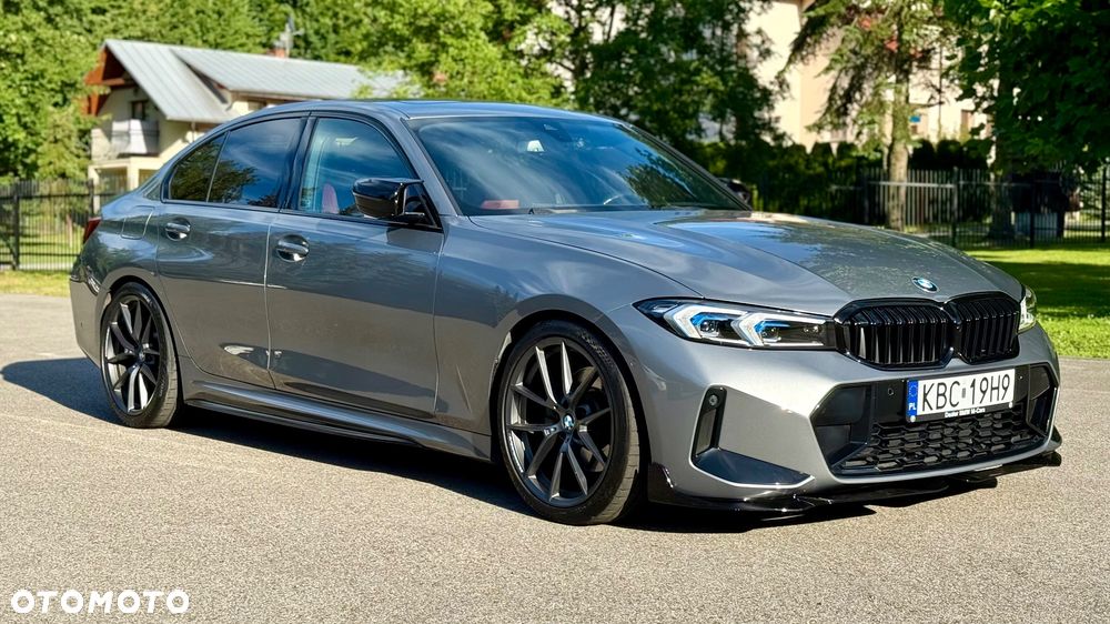 BMW Seria 3 330i xDrive M Sport Sport - 1