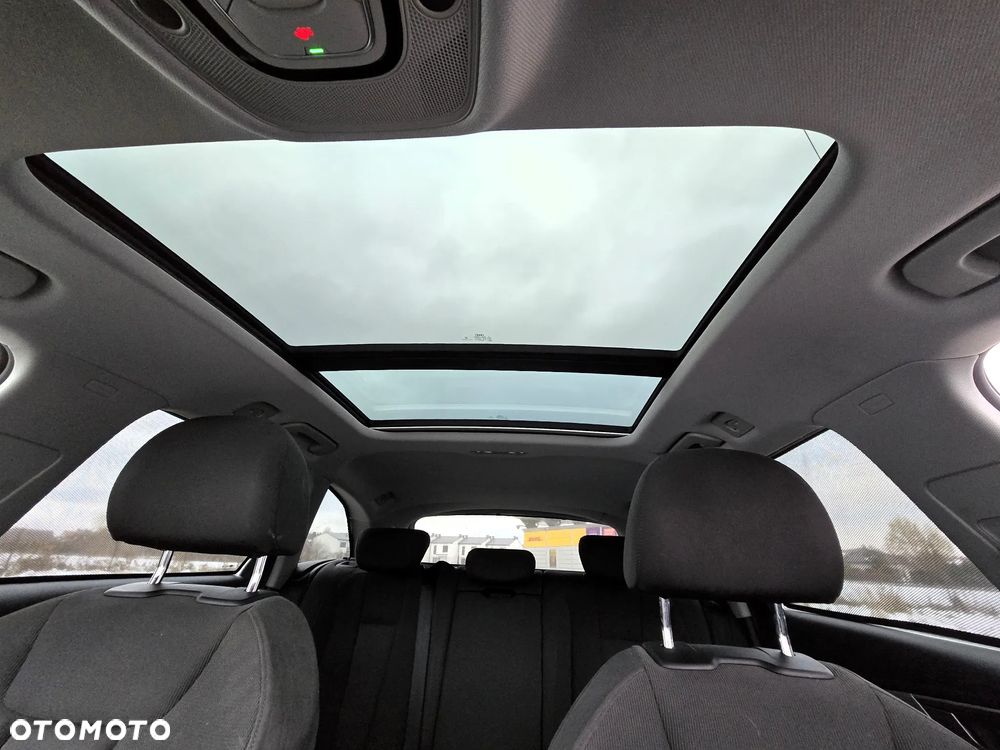 Audi A4 Avant 40 TDI S tronic sport - 37