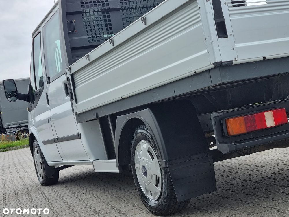 Ford Transit - 13