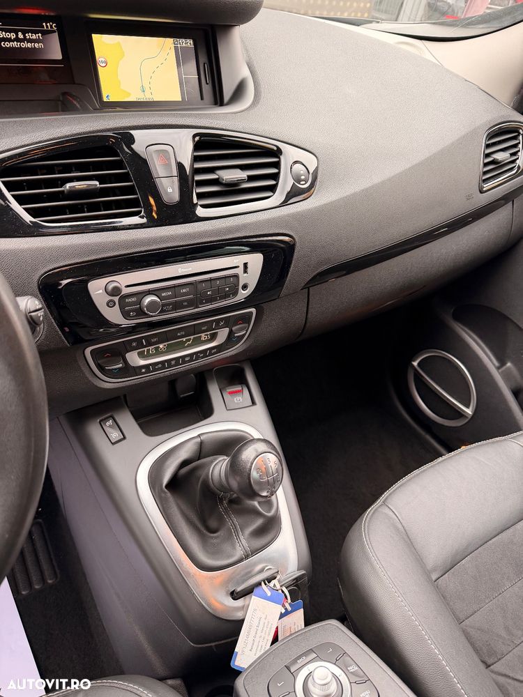 Renault Grand Scenic 1.5 dCi Privilege - 21