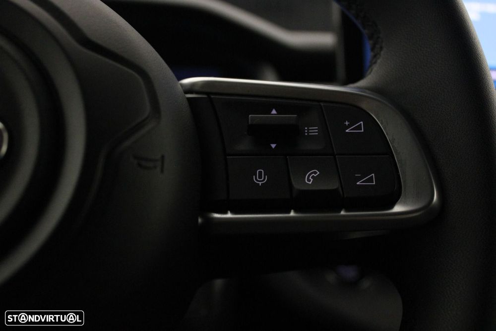 Jeep Avenger 54 kWh Summit - 11