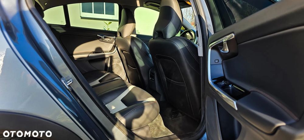 Volvo S60 T5 AWD Summum - 21