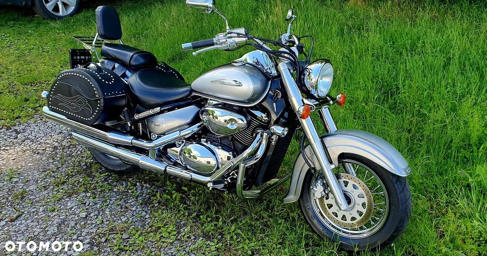 Suzuki VL 800 Volusia - Boulevard C50 - 1