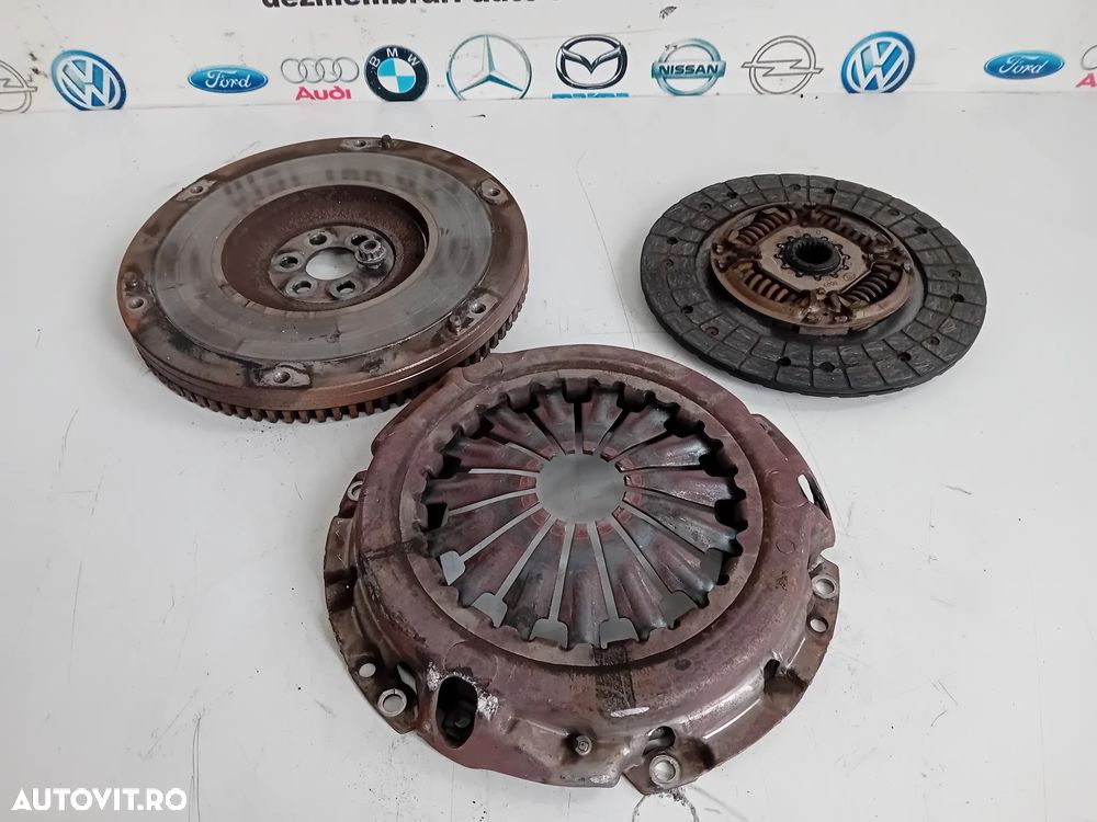 Kit Ambreiaj Toyota Yaris Auris Corolla Verso 1.4 Diesel D4D Motor 1ND 1-ND Euro 5 - 1