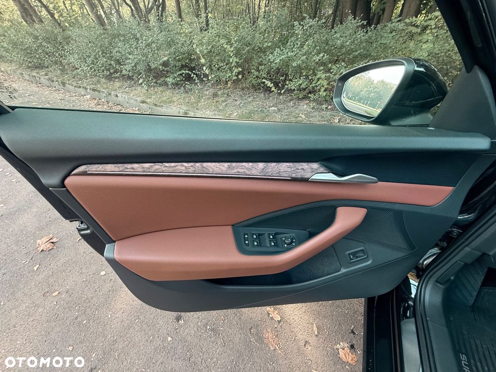 Skoda Superb 2.0 TDI SCR 4x4 L&K DSG - 26