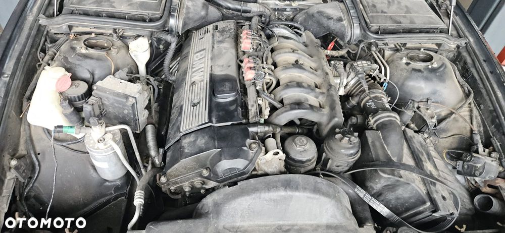 BMW E39 523i M52B25 96 - 00 - BOCZEK DRZWI PRZÓD TYL LEWY PRAWY - 32