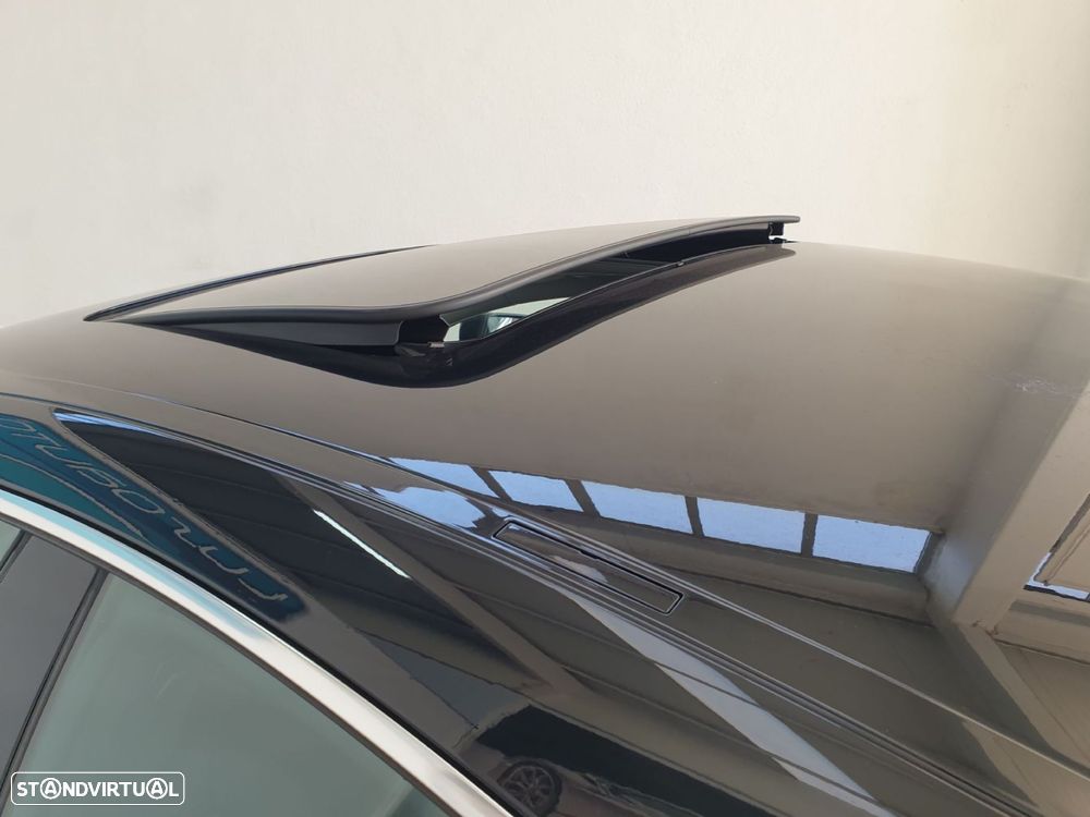 Mercedes-Benz CLS 350 - 12