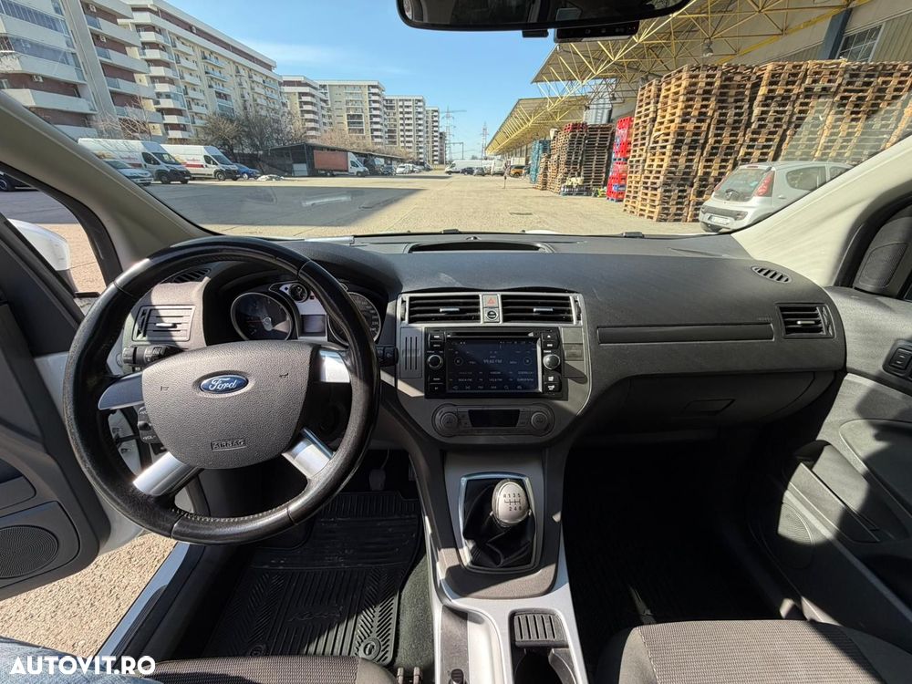 Ford Kuga 2.0 TDCi 4WD Trend - 15