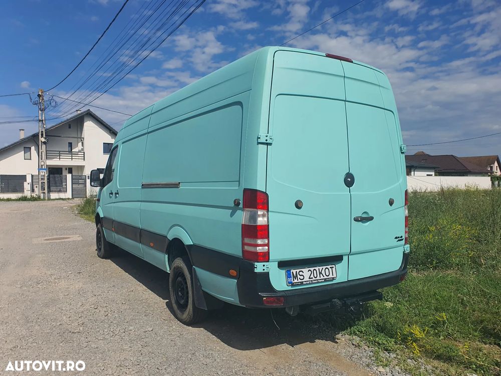Mercedes-Benz SPRINTER - 11