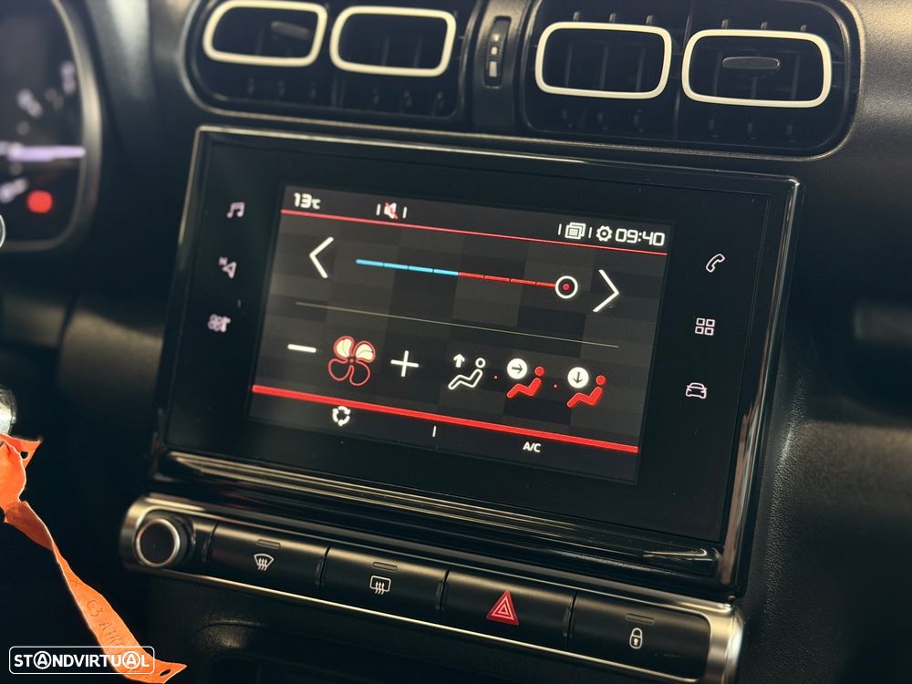 Citroën C3 Aircross BlueHDI 100 Stop & Start Shine - 24