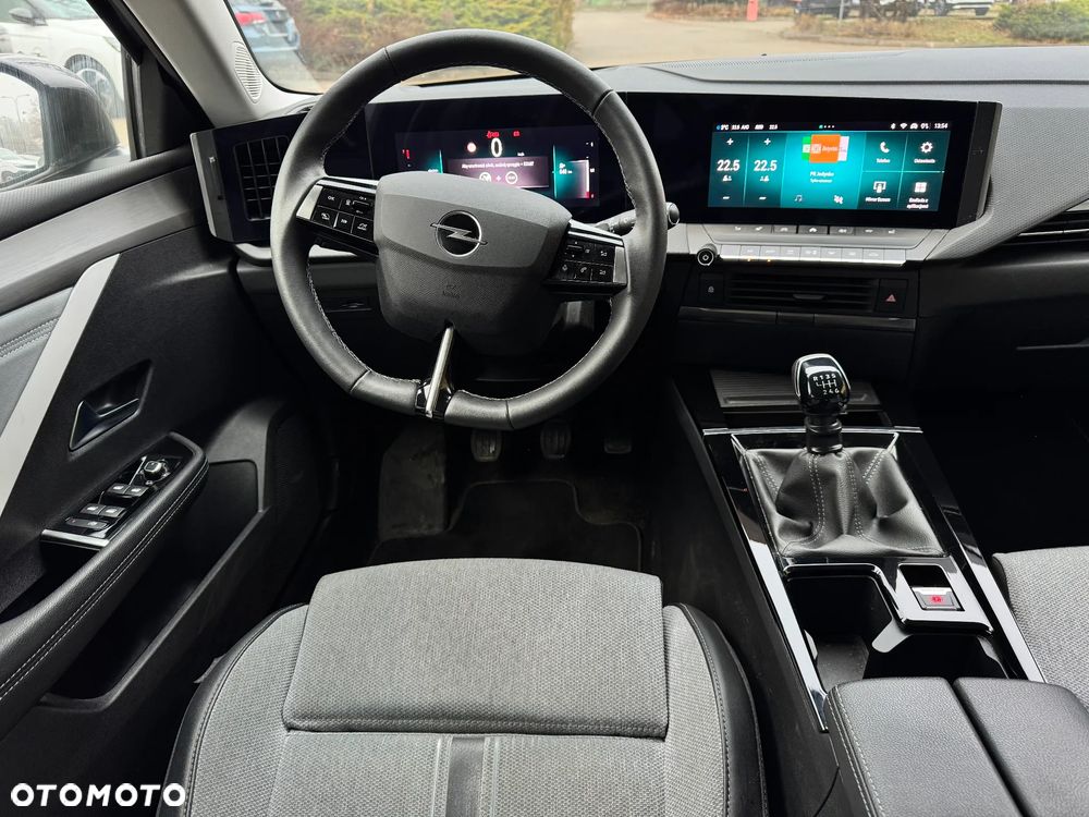 Opel Astra 1.2 T Business Elegance S&S - 9