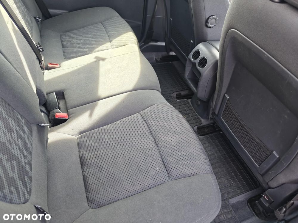 Peugeot 3008 1.6 HDi Active - 9