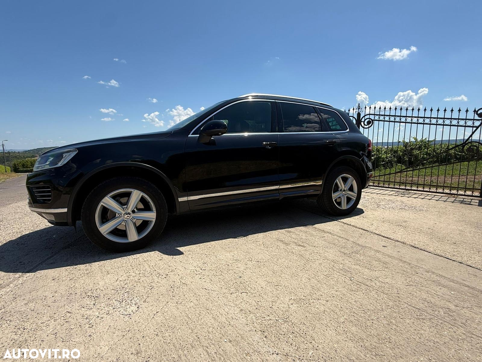 Volkswagen Touareg V6 TDI BMT Supreme Plus - 20