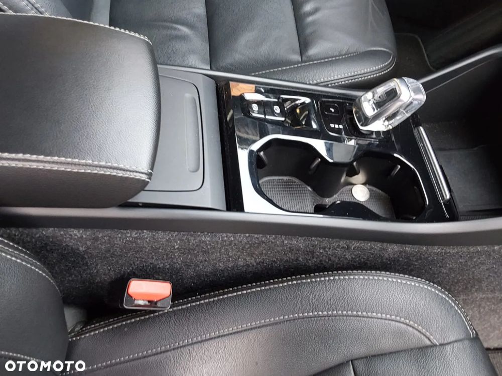 Volvo XC 40 D3 Inscription - 10