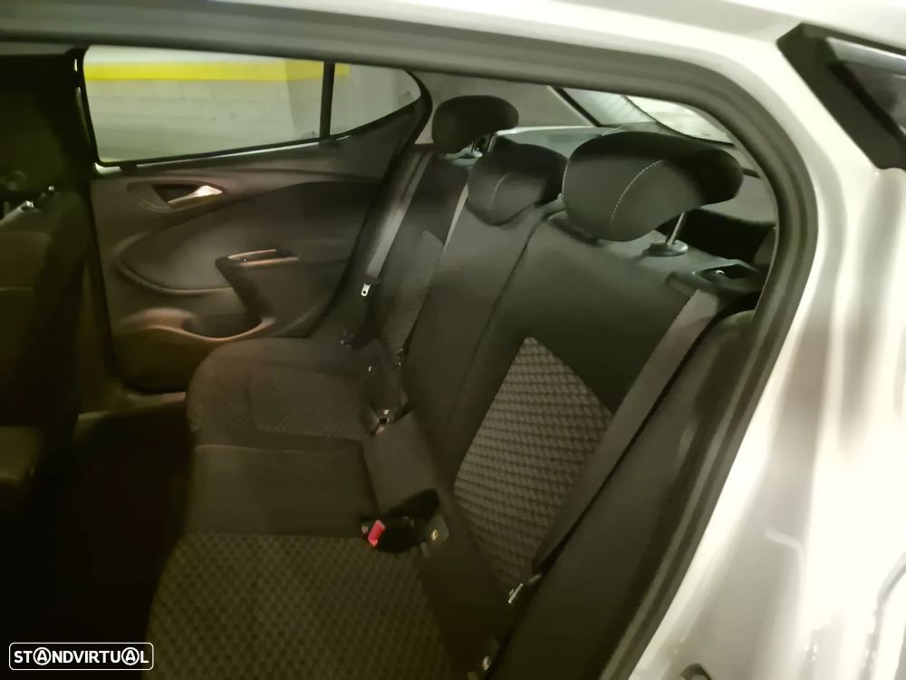 Opel Astra 1.0 Turbo S&S Dynamic - 26