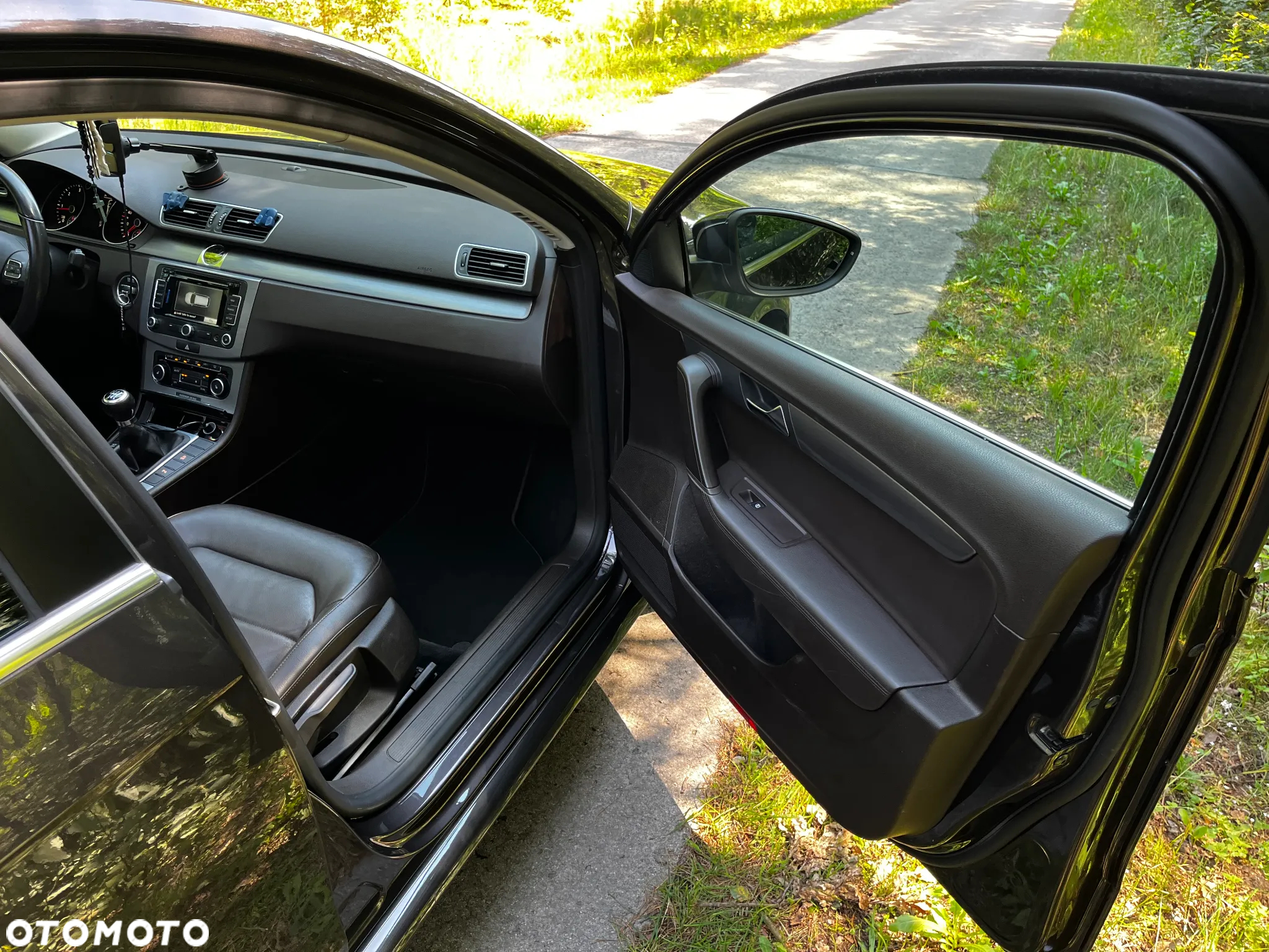 Volkswagen Passat Variant 1.6 TDI BlueMotion Technology Highline - 13