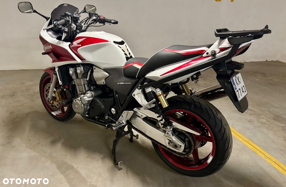 Honda CB - 2