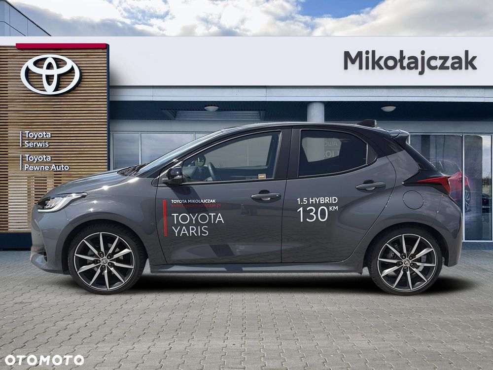 Toyota Yaris - 10
