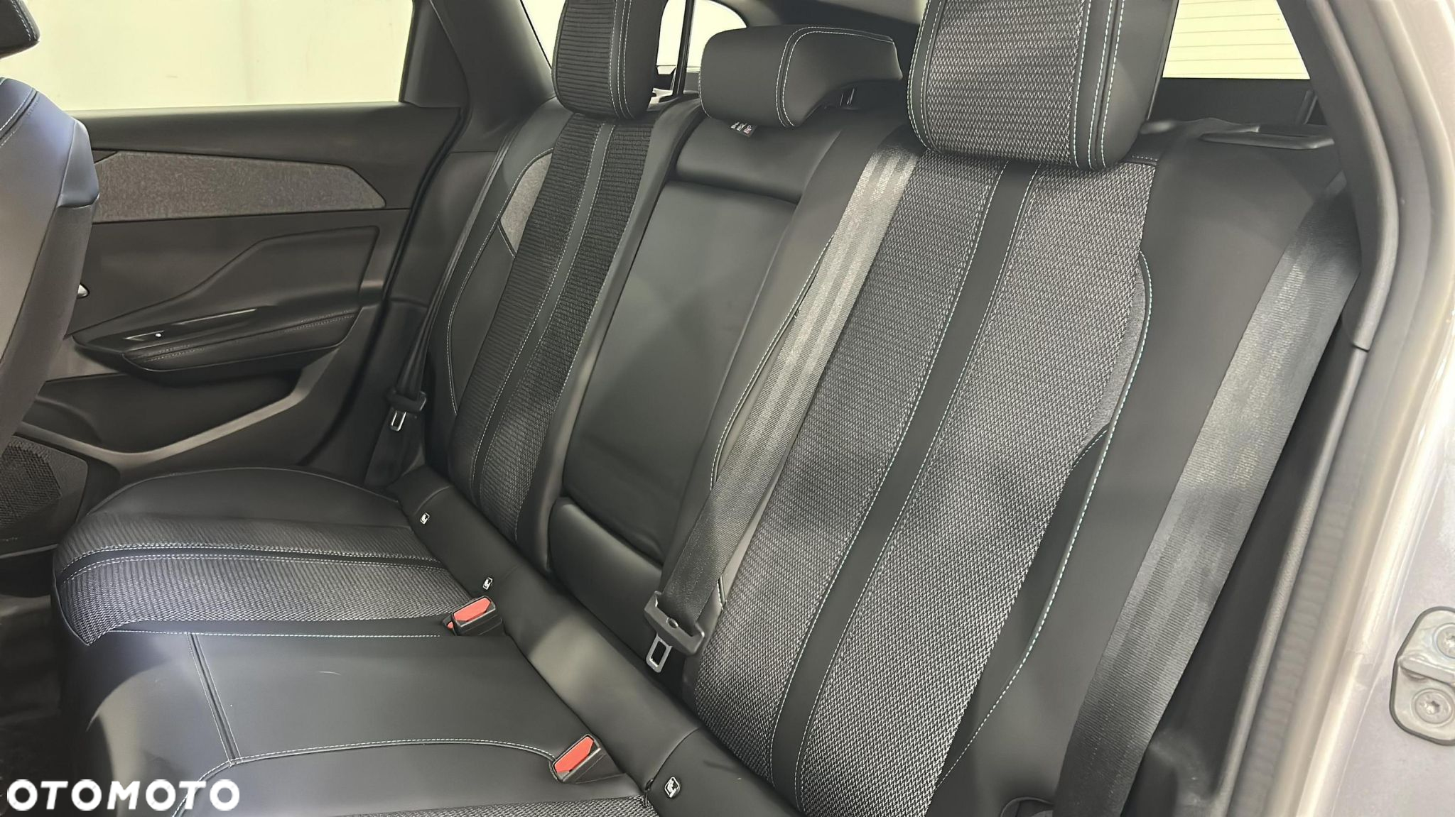 Peugeot 308 - 13
