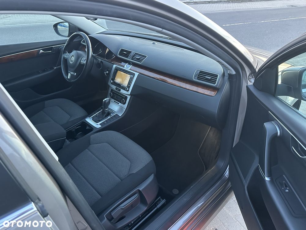 Volkswagen Passat 1.4 TSI Sportline DSG - 11