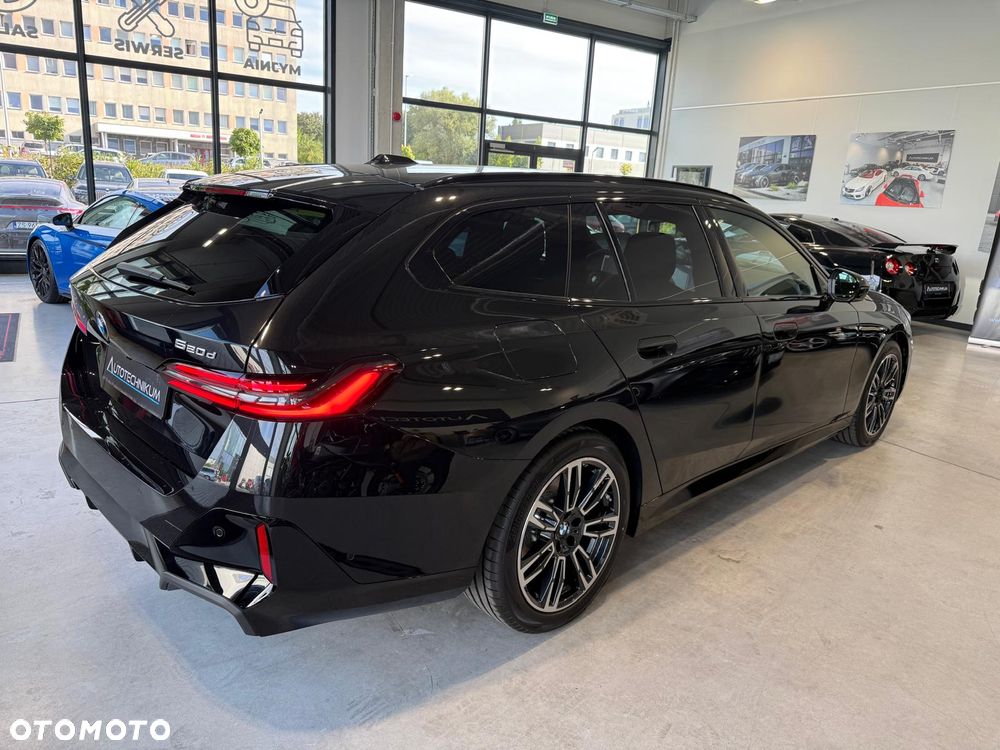 BMW Seria 5 520d xDrive mHEV M Sport sport - 4