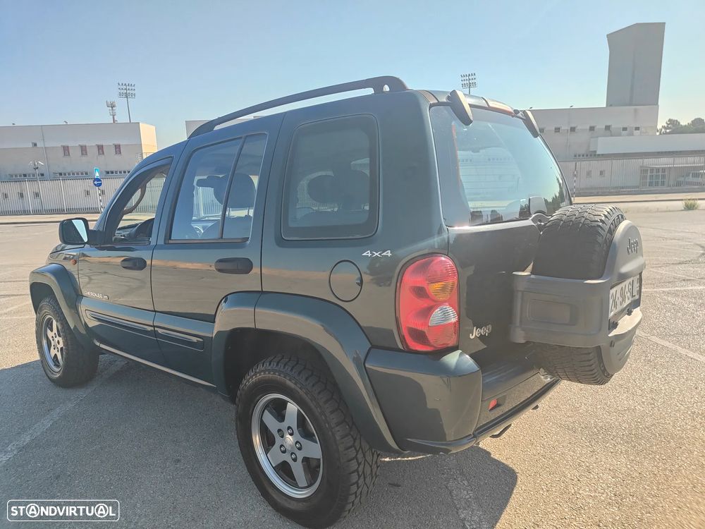 Jeep Cherokee 2001 photo 4