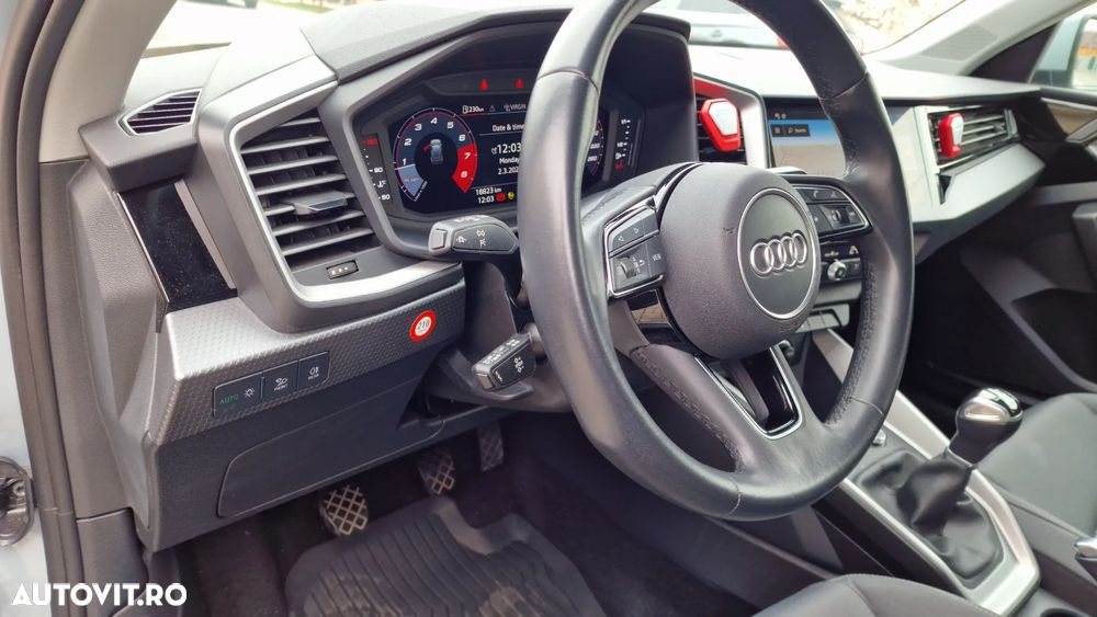 Audi A1 35 TFSI allstreet - 10