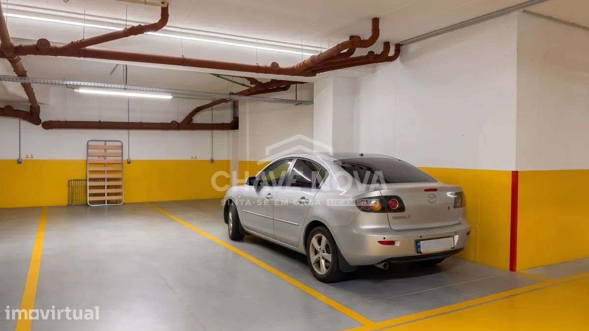 Apartamento T2 Novo c/ Lugar de Garagem Duplo na Madalena - Grande imagem: 3/24